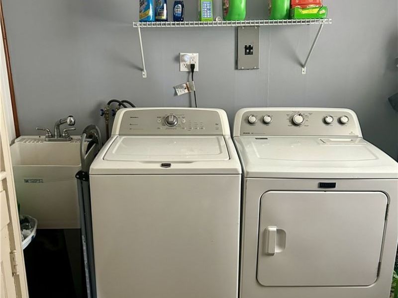 224 Woodvue Lane, Wintersville, OH 43953 Photo 9