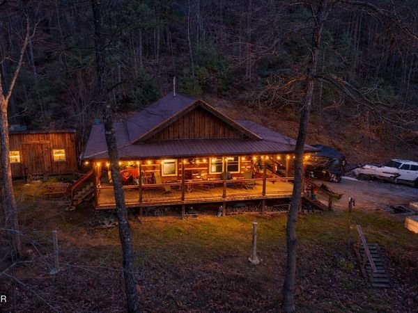 132 Sugar Maple Way, Del Rio, TN 37727