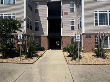 2511 Huntscroft Lane, Unit 303, Raleigh, NC 27617