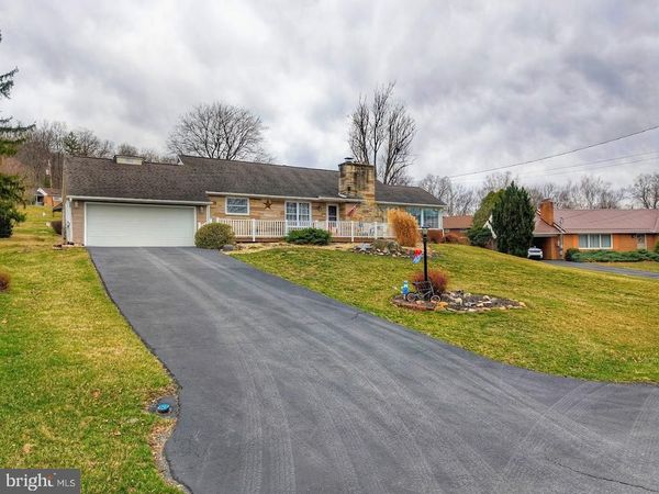 155 SHAWNEE CIRCLE , BEDFORD, PA 15522