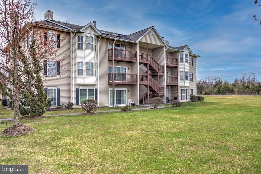 90 12 Chinkapin Drive, Unit 12, Stephens City, VA 22655 Main Photo