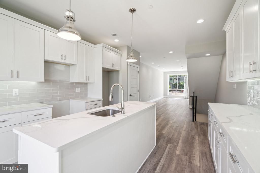 2429 N 3rd Street, Unit 1, Philadelphia, PA 19133 Main Photo