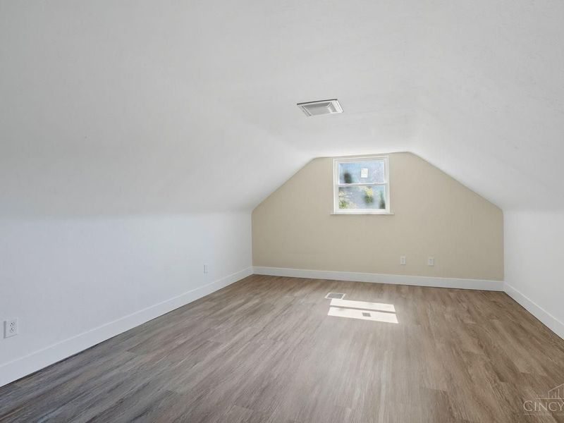 10060 Ronnie Road, Woodlawn, OH 45215 Photo 24