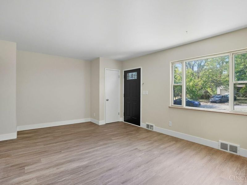 10060 Ronnie Road, Woodlawn, OH 45215 Photo 4