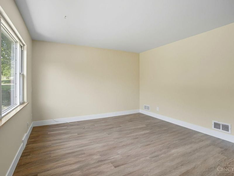 10060 Ronnie Road, Woodlawn, OH 45215 Photo 6