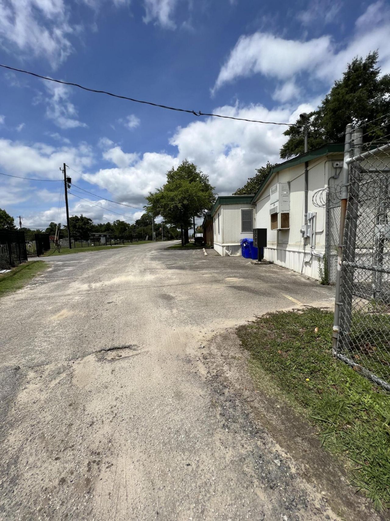 2728 Spruill Avenue  Photo 6