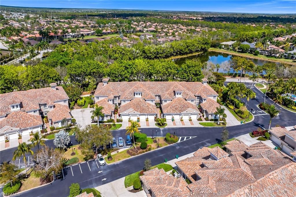 3945 Deer Crossing Ct, Unit 202, Naples, FL 34114 Photo