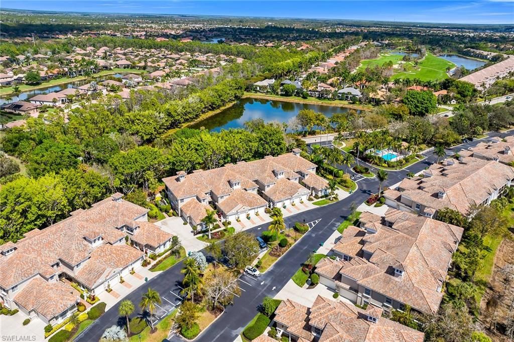 3945 Deer Crossing Ct, Unit 202, Naples, FL 34114 Photo