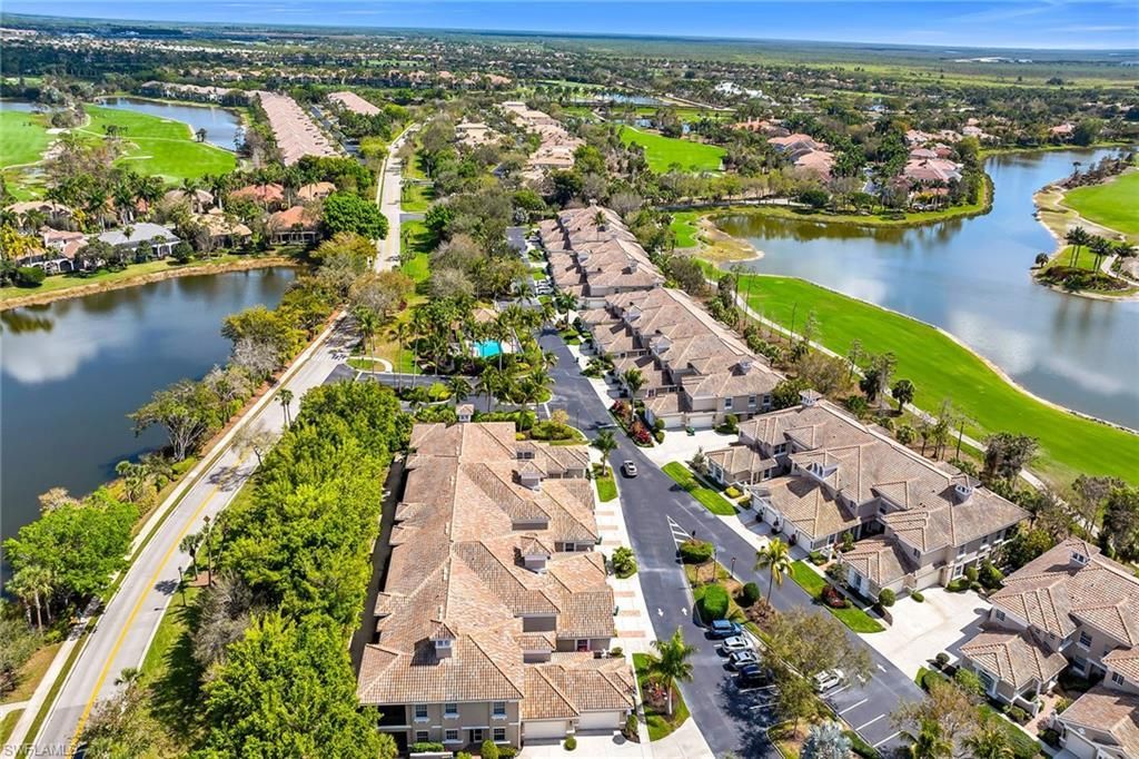 3945 Deer Crossing Ct, Unit 202, Naples, FL 34114 Photo