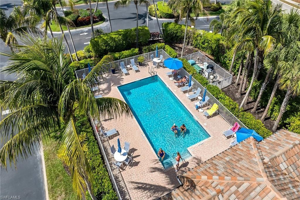 3945 Deer Crossing Ct, Unit 202, Naples, FL 34114 Photo