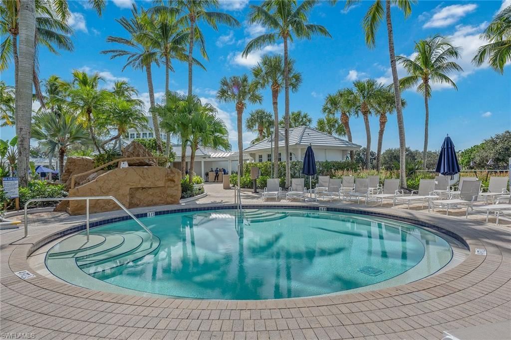 3945 Deer Crossing Ct, Unit 202, Naples, FL 34114 Photo