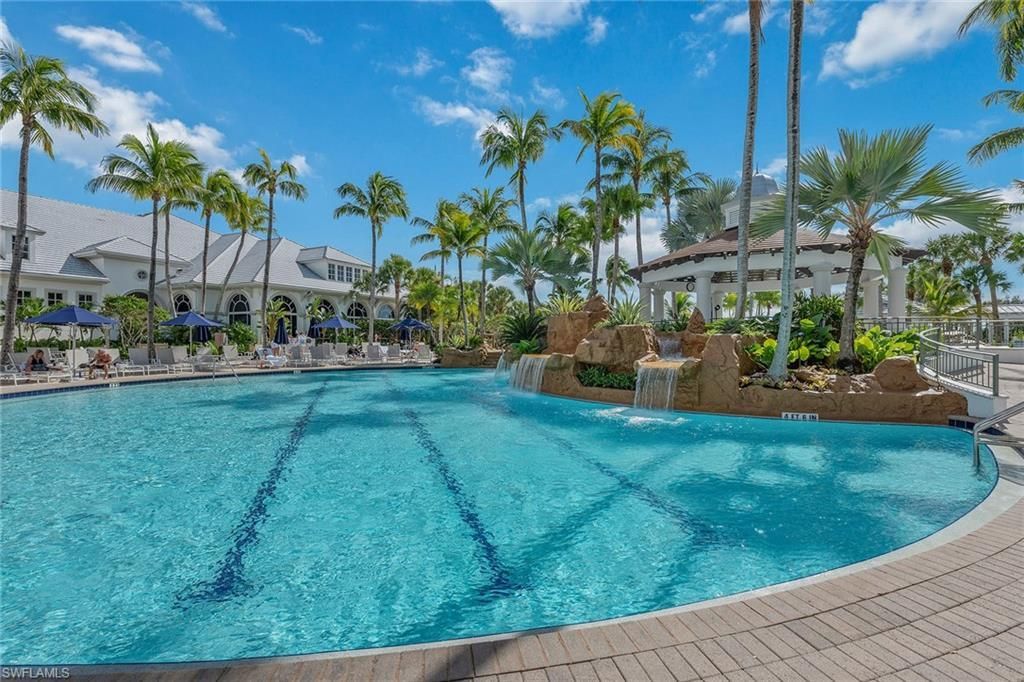 3945 Deer Crossing Ct, Unit 202, Naples, FL 34114 Photo