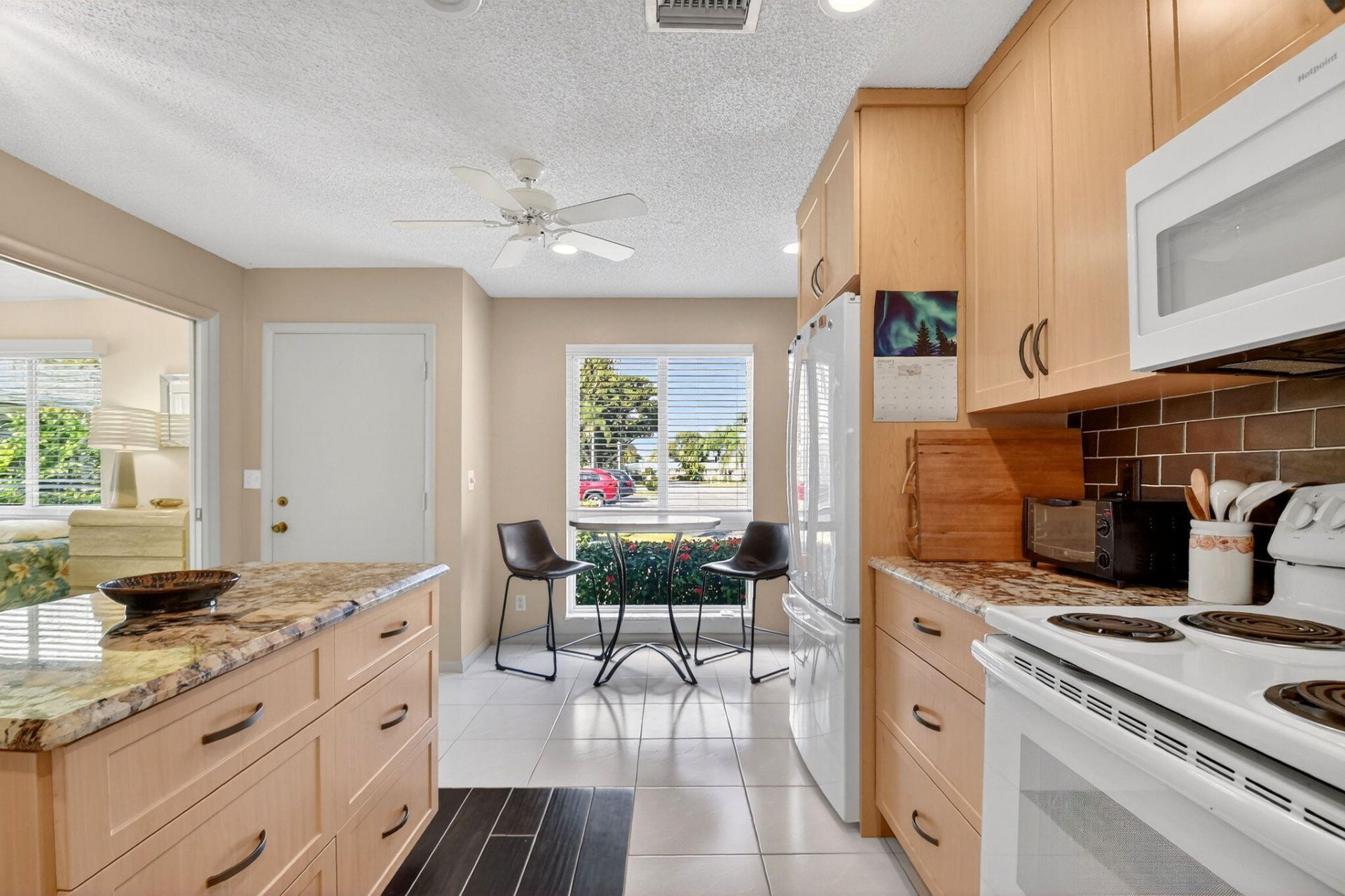 13752 Vía Flora, Unit , D, Delray Beach, FL 33484 Photo
