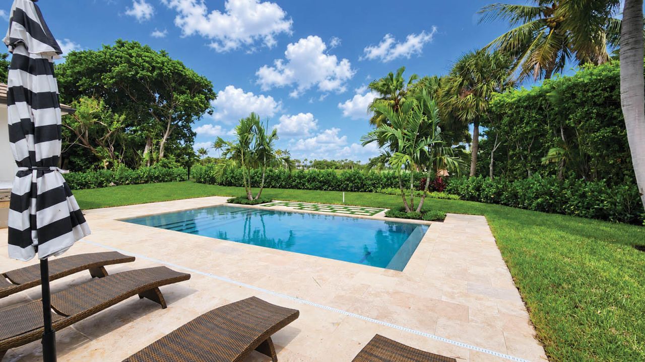 677 Village Road, North Palm Beach, FL 33408 Photo