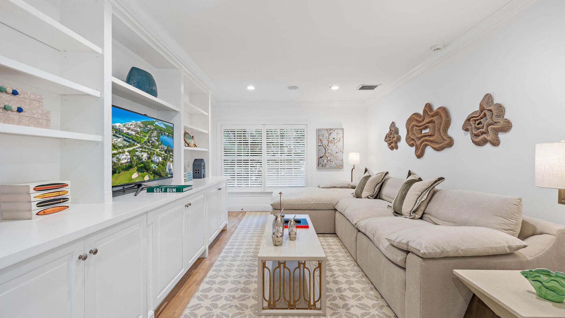 677 Village Road, North Palm Beach, FL 33408 Photo