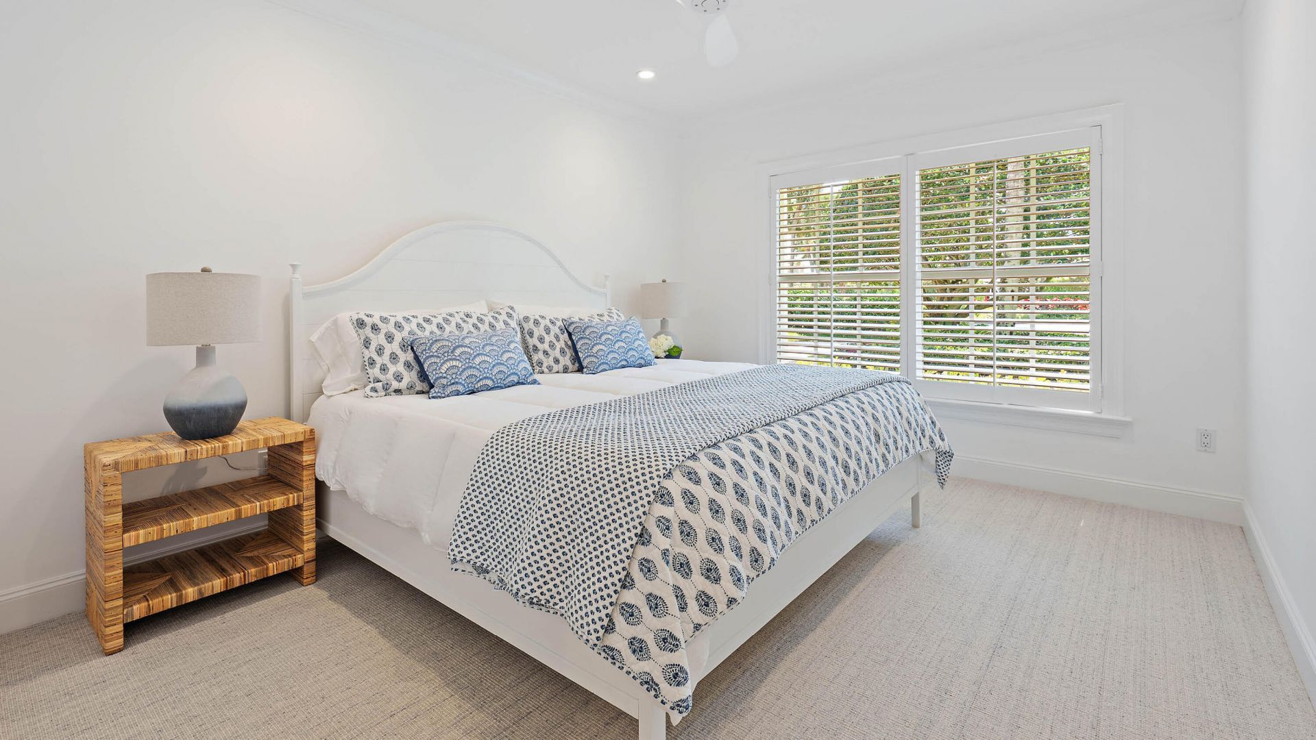 677 Village Road, North Palm Beach, FL 33408 Photo