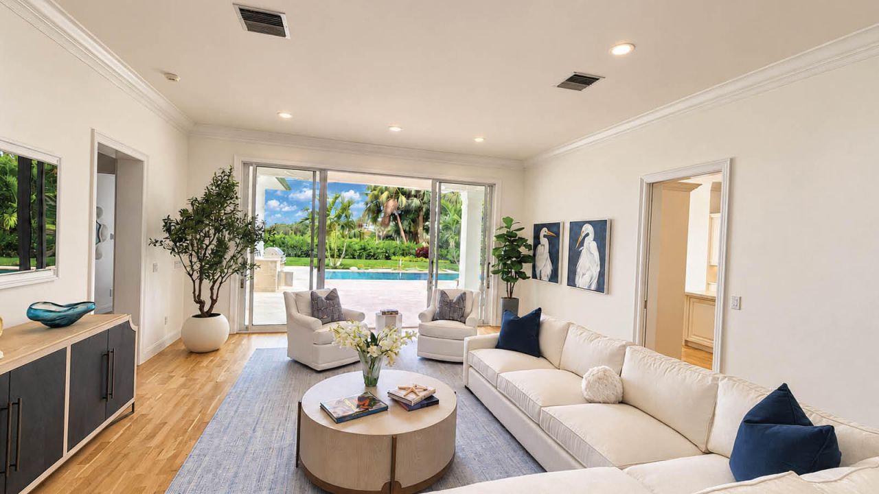 677 Village Road, North Palm Beach, FL 33408 Photo