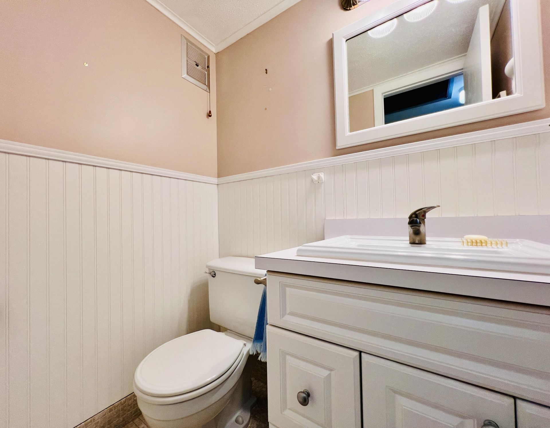 40 Dorchester B, West Palm Beach, FL 33417 Photo