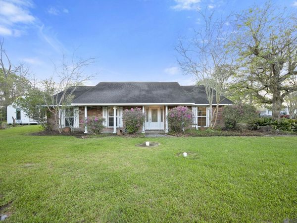 17424 Wirth Place, Prairieville, LA 70769