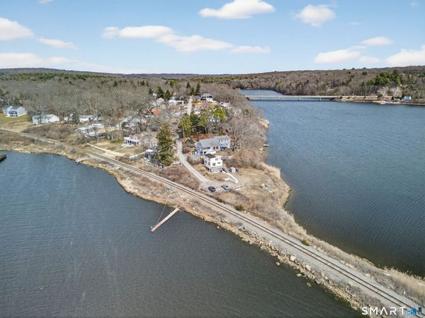 43 Drawbridge, Preston, CT 06365