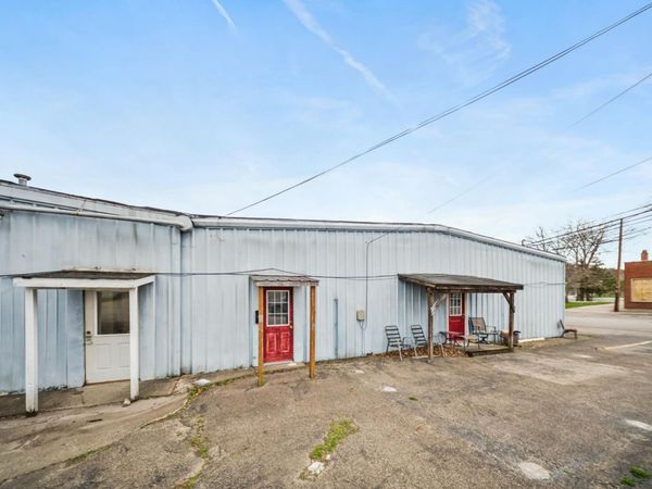 100 S. Hord Street, Grayson, KY 41143