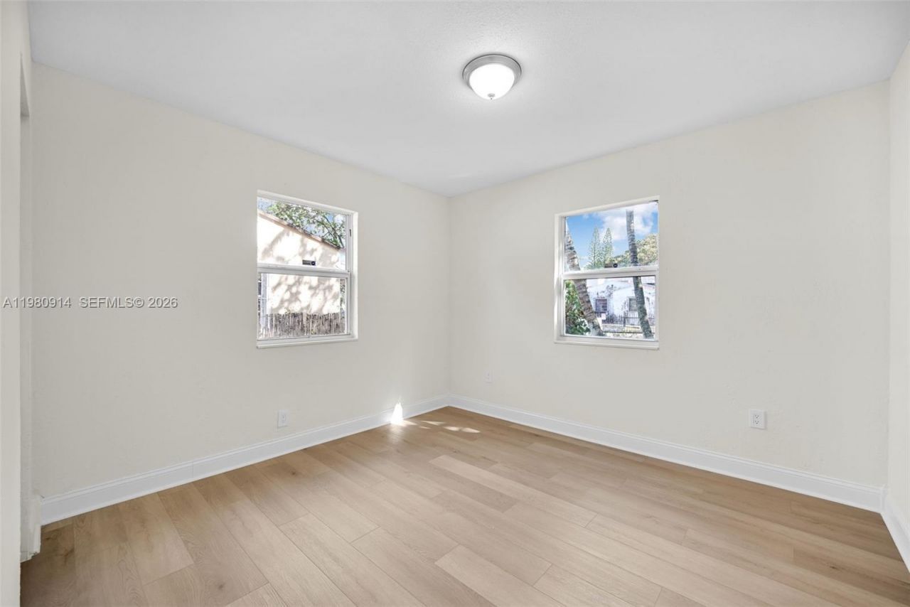 299 NW 43rd, Unit St, Miami, FL 33127 Photo