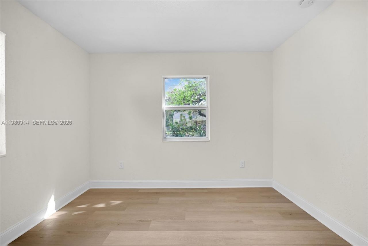 299 NW 43rd, Unit St, Miami, FL 33127 Photo