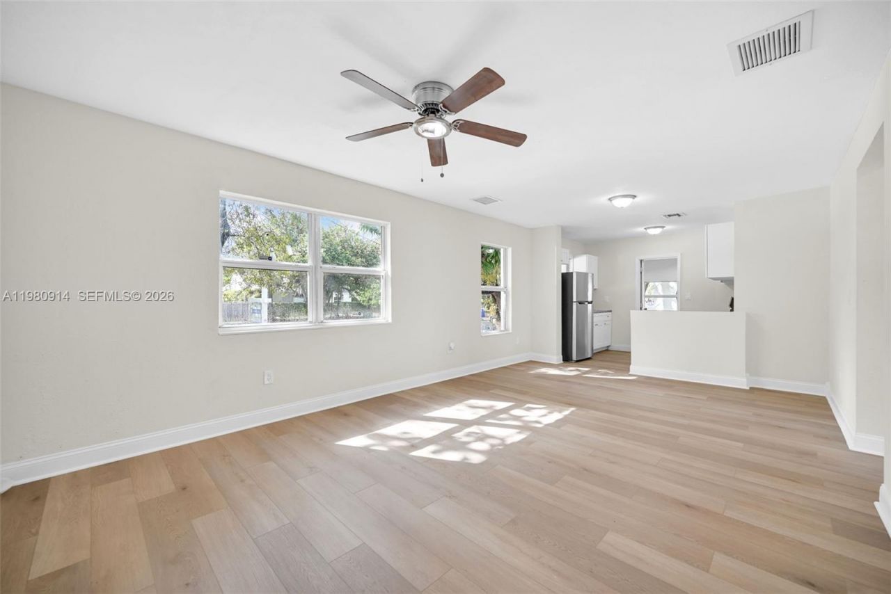 299 NW 43rd, Unit St, Miami, FL 33127 Photo