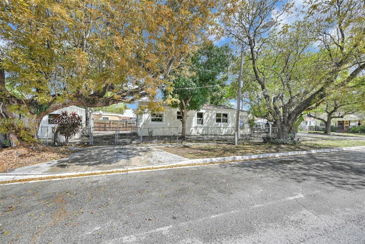 299 NW 43rd, Unit St, Miami, FL 33127 Photo