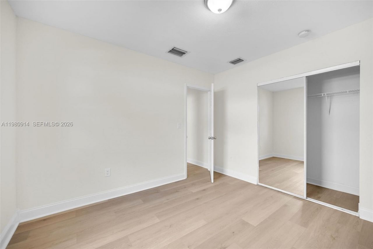 299 NW 43rd, Unit St, Miami, FL 33127 Photo