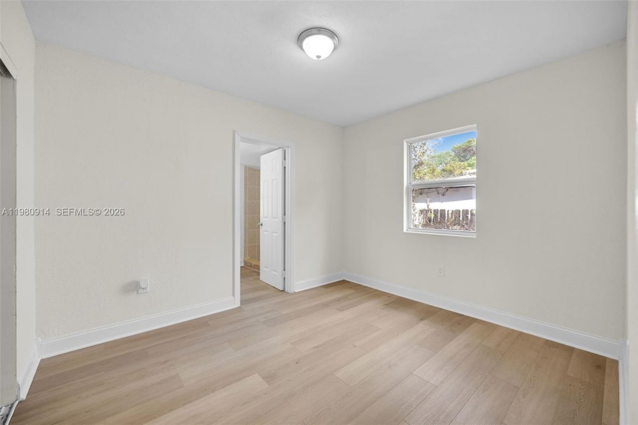 299 NW 43rd, Unit St, Miami, FL 33127 Photo