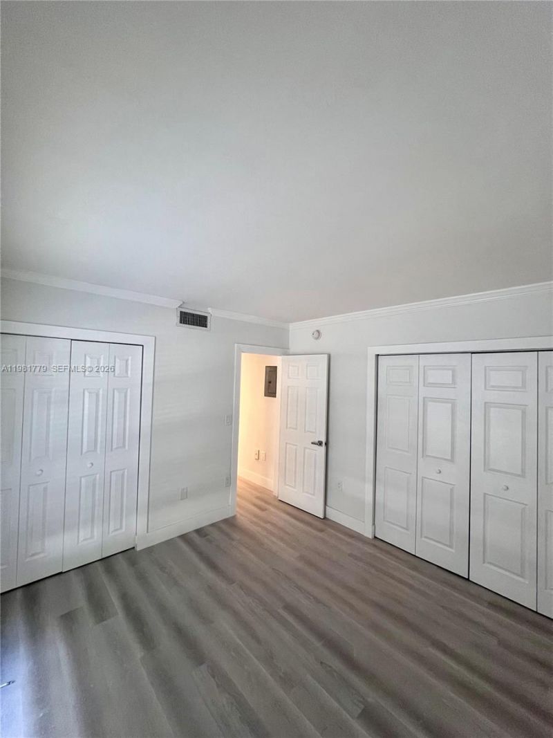290 Sunrise Dr, Unit 1-H, Key Biscayne, FL 33149 Photo