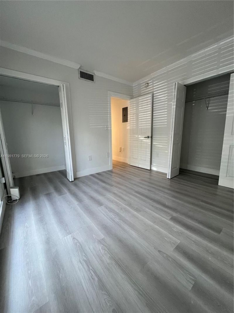 290 Sunrise Dr, Unit 1-H, Key Biscayne, FL 33149 Photo