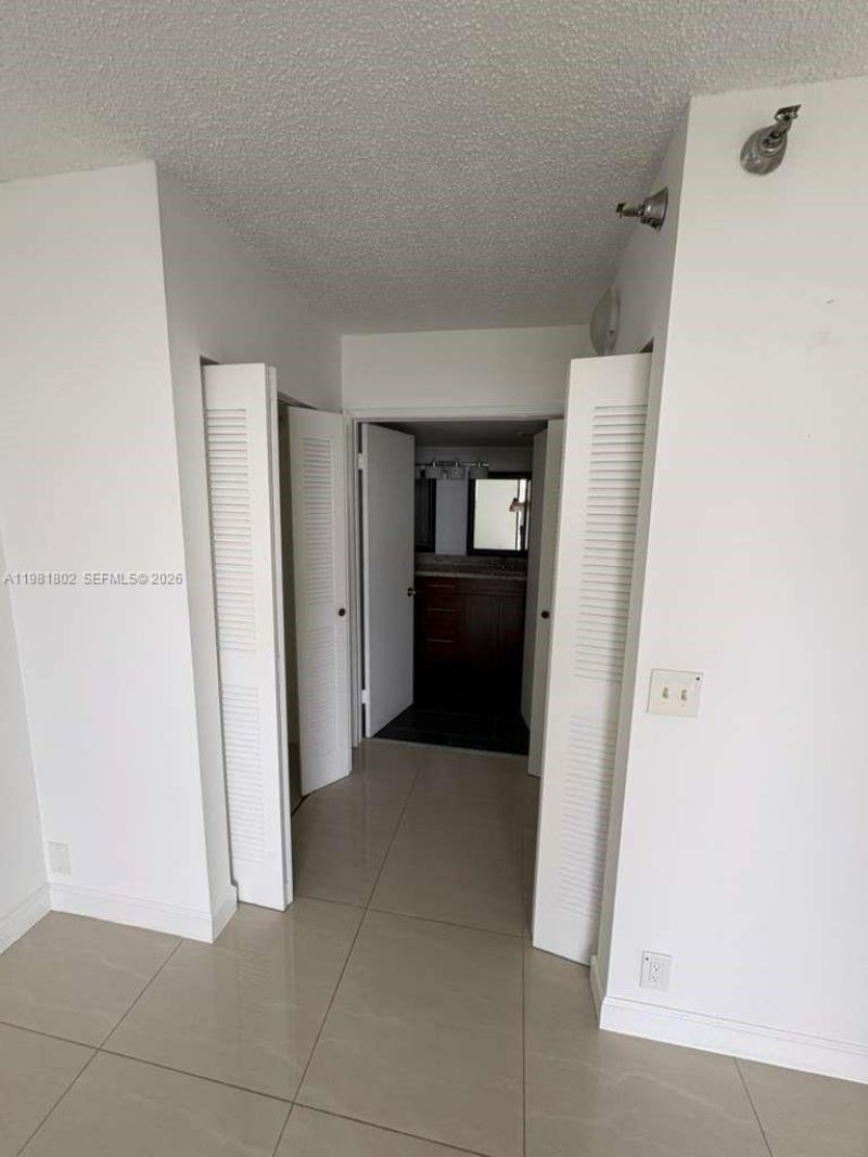 3300 NE 191st St, Unit 801, Aventura, FL 33180 Photo