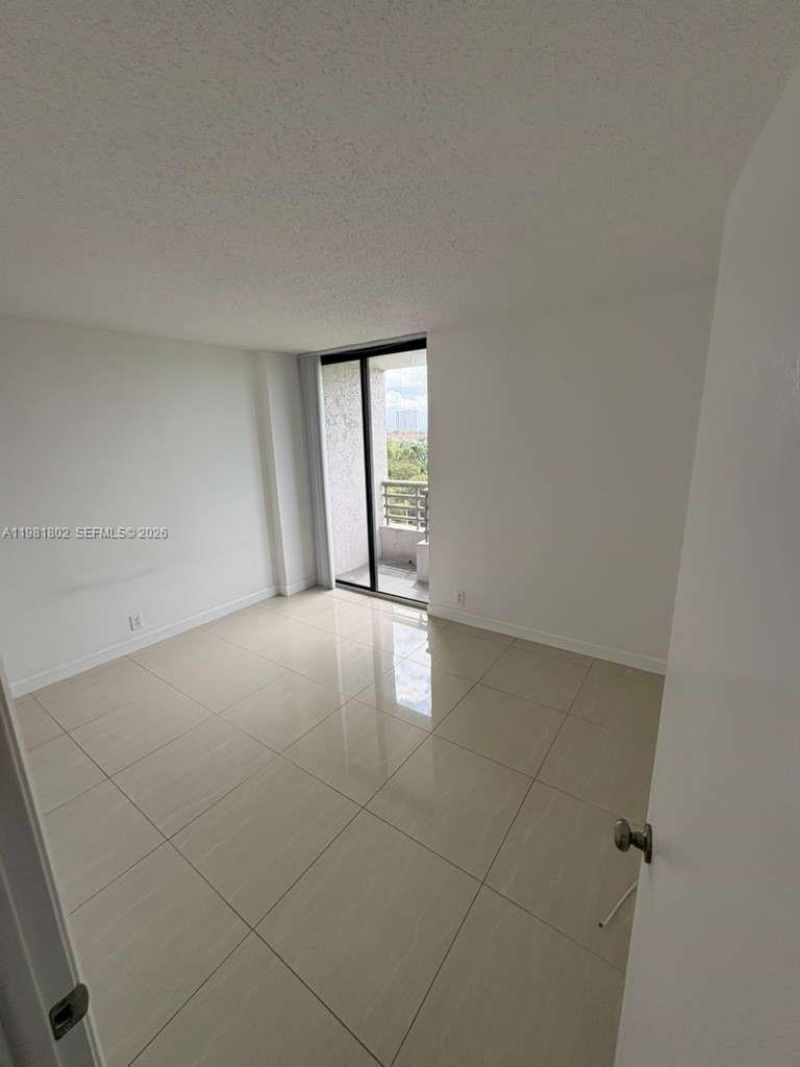 3300 NE 191st St, Unit 801, Aventura, FL 33180 Photo