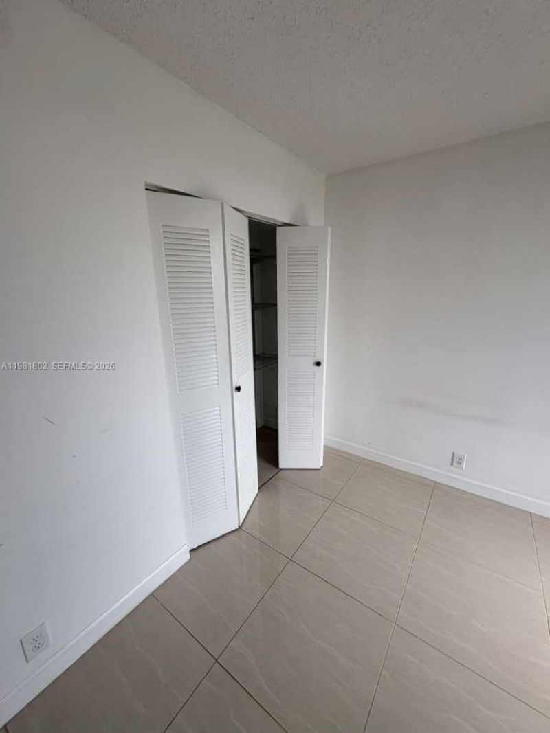 3300 NE 191st St, Unit 801, Aventura, FL 33180 Photo