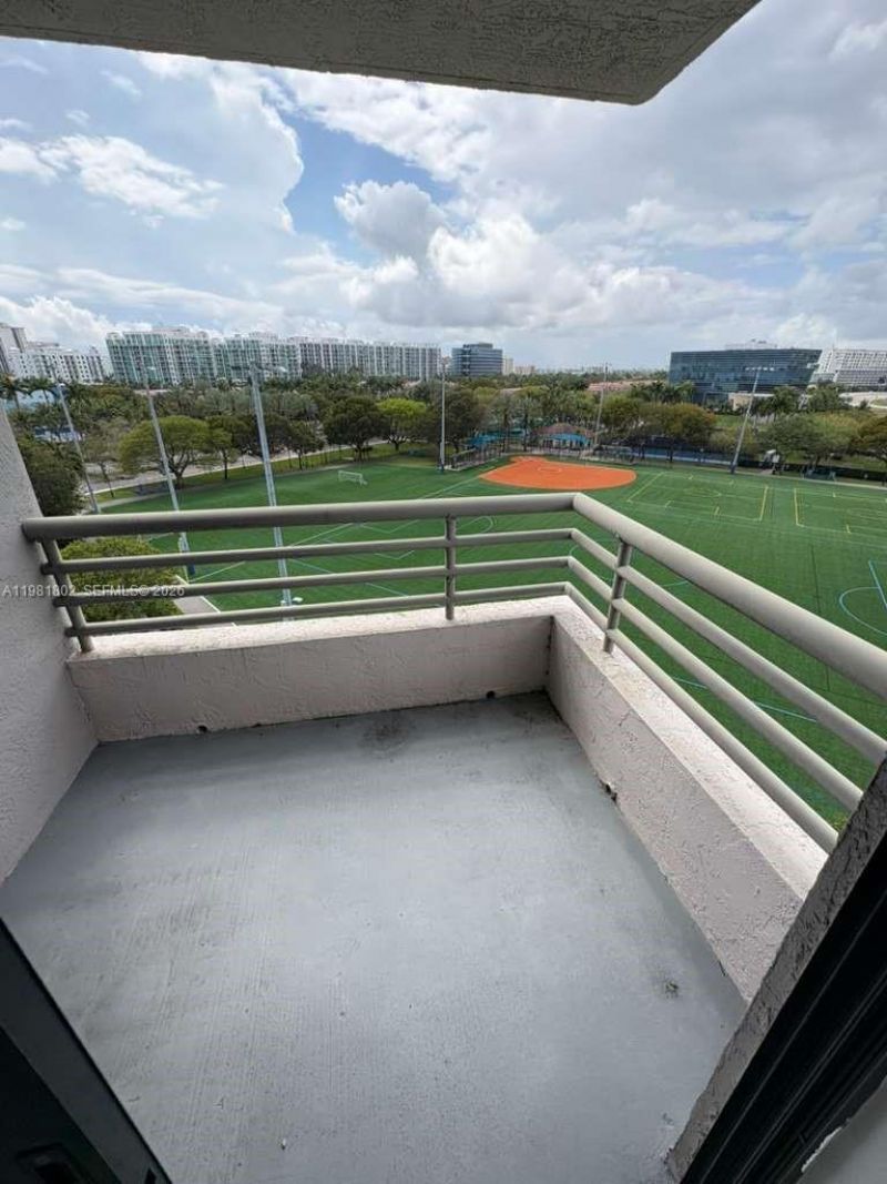 3300 NE 191st St, Unit 801, Aventura, FL 33180 Photo