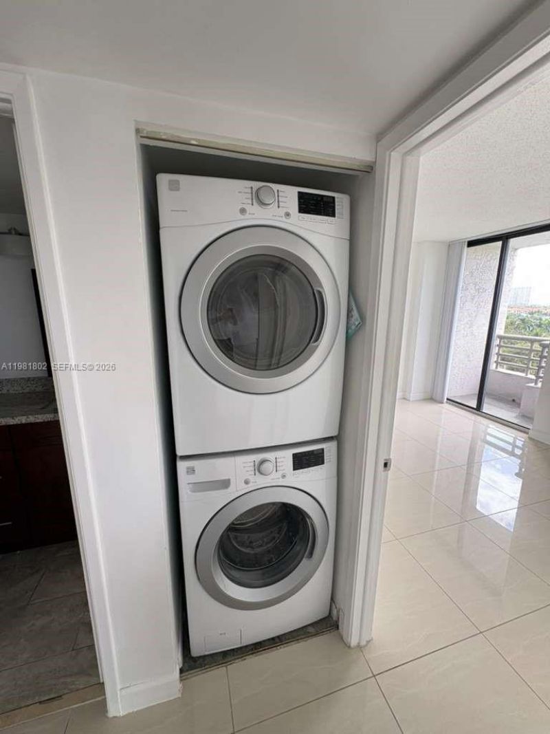 3300 NE 191st St, Unit 801, Aventura, FL 33180 Photo