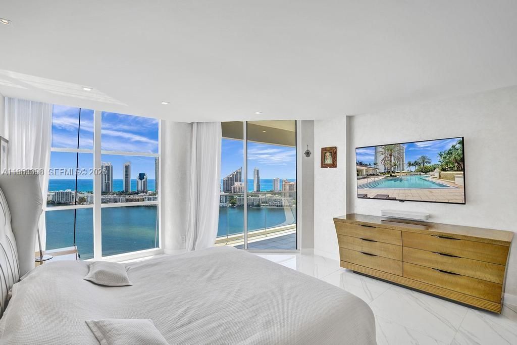 2800 Island Blvd, Unit 3005, Aventura, FL 33160 Photo