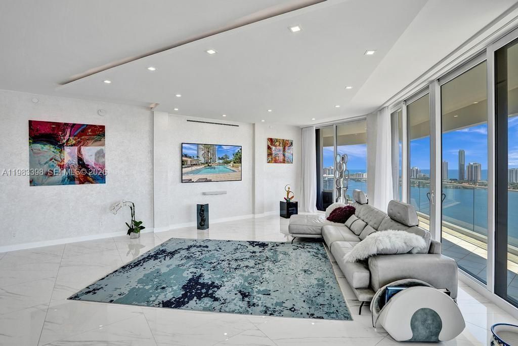 2800 Island Blvd, Unit 3005, Aventura, FL 33160 Photo