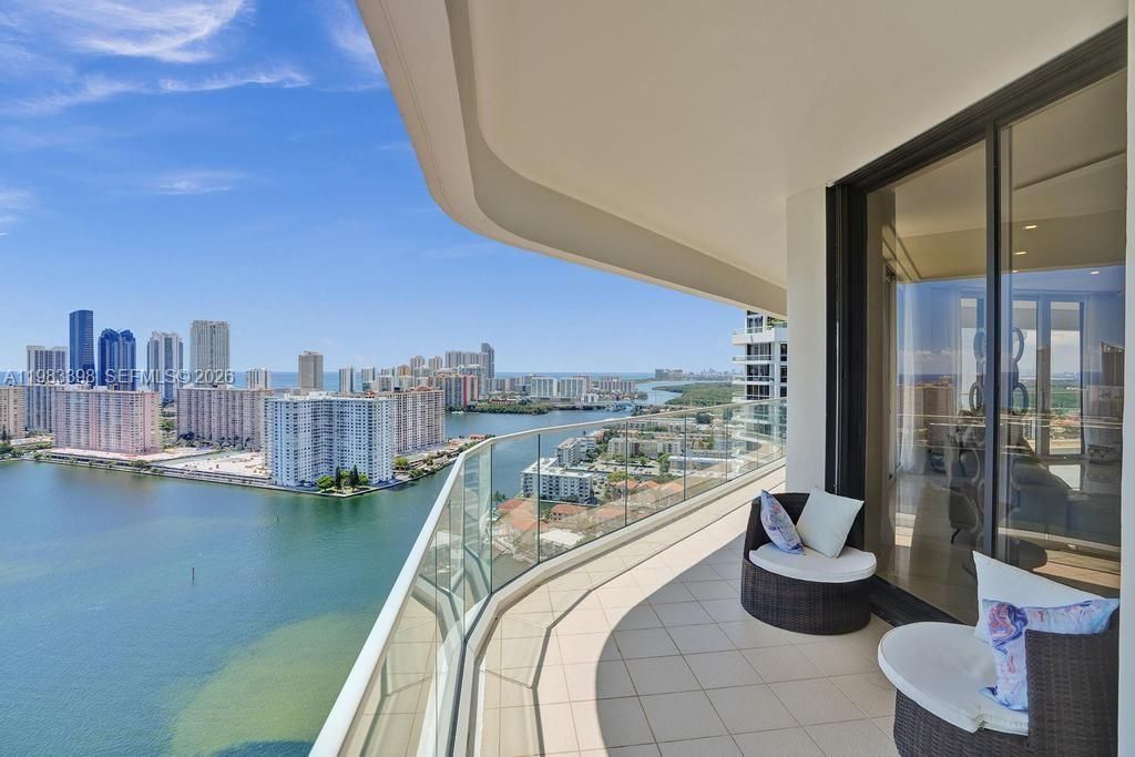 2800 Island Blvd, Unit 3005, Aventura, FL 33160 Photo