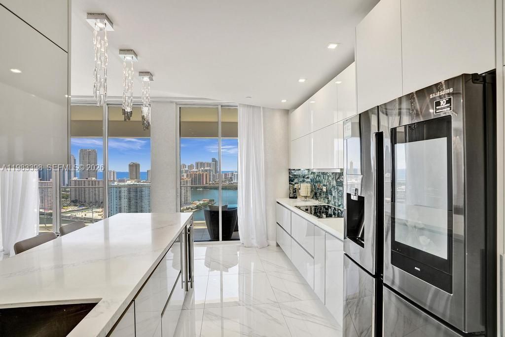 2800 Island Blvd, Unit 3005, Aventura, FL 33160 Photo