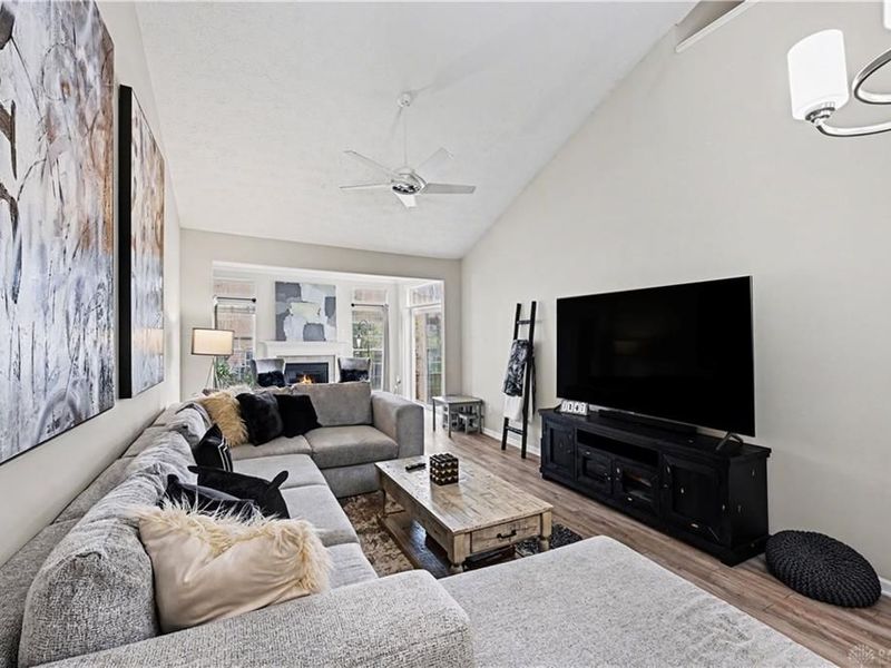 2265 Limestone Way, Miamisburg, OH 45342 Photo 3