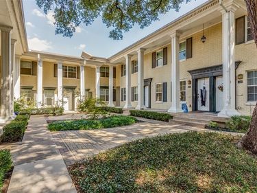 4744 Bradford Drive, Unit 4744B, Dallas, TX 75219