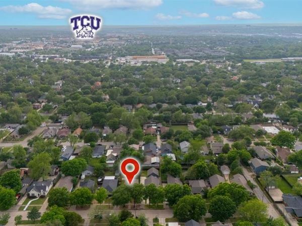2720 College Avenue, Fort Worth, TX 76110