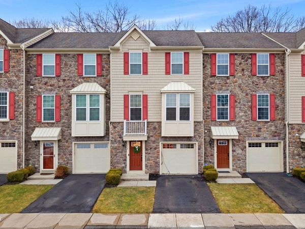 98 Phillip E. Frank Way, Unit 98, Cliffwood, NJ 07721