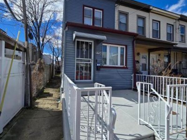 2254 PRATT STREET , PHILADELPHIA, PA 19137