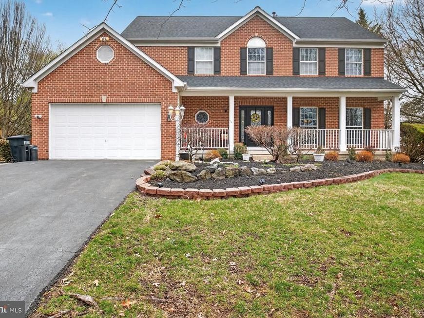 7059 Calvert Drive, Elkridge, MD 21075 Main Photo