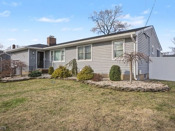 230 Melrose Ave, Middlesex, NJ 08846