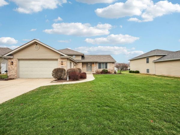 9396 Calumet Street, Dyer, IN 46311